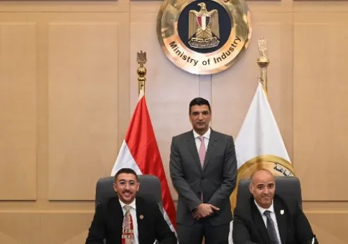 تعاون جديد بين جامعة القاهرة وصناعة السيارات: بروتوكول يربط التعليم الأكاديمي بخطوط الإنتاج لدعم مهندسي المستقبل