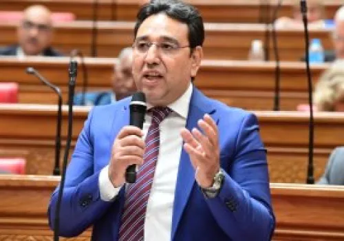 نائب برلماني يطالب بتوضيح آثار تطبيق 'البصمة المائية' على الصناعات الغذائية في مصر