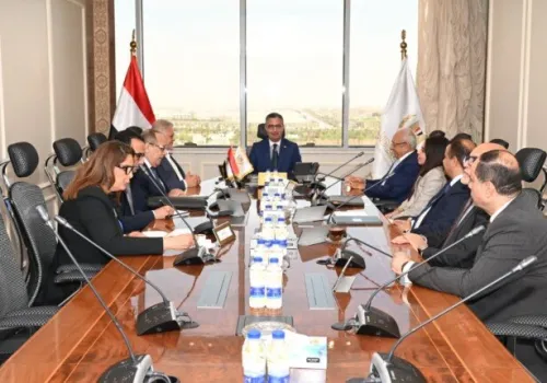 وزارة التموين تستكشف إمكانية إدخال سلسلة هايبر ماركت 'مونوبري' الفرنسية لتعزيز التجارة الداخلية في مصر