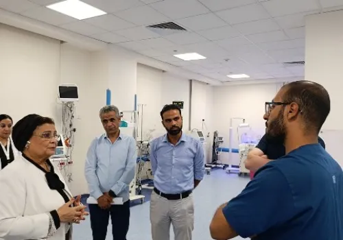 نائب وزير الصحة المصرية تدعو لتعزيز استخدام وسائل تنظيم الأسرة طويلة المفعول خلال زيارة مفاجئة لمستشفى ديروط المركزي