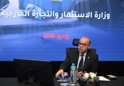 وزير الاستثمار يكشف عن استراتيجية تدريجية لتنفيذ برنامج الطروحات الحكومية في مصر