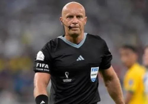 سيمون مارشينياك يقود مباراة مصر وإيران في كأس العالم 2026: كل ما تحتاج معرفته عن الحكم البولندي