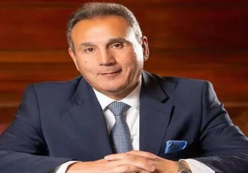 البنك الأهلي المصري يعلن عن رفع الفائدة على الشهادات البلاتينية ويدشن شهادة جديدة بعائد 19.5% سنويًا