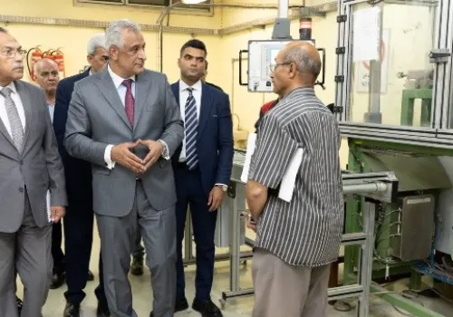 جمبلاط يؤكد أهمية المتابعة الميدانية لضمان جودة الأداء في الإنتاج الحربي