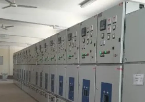 إطلاق التيار الكهربائي في مشروع الإسكان الأخضر بمدينة حدائق العاشر من رمضان: خطوة جديدة نحو مدن مستدامة