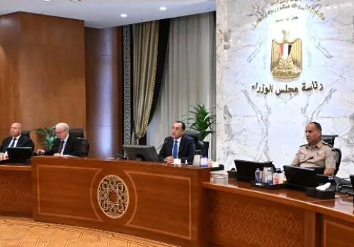 رئيس الوزراء يعلن عن قرارات الحكومة الجديدة في مؤتمر صحفي عاجل بالعاصمة الإدارية