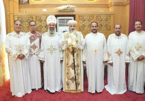 تعيين شمامسة جدد في كنيسة العذراء والملاك ميخائيل بأبو قرقاص البلد