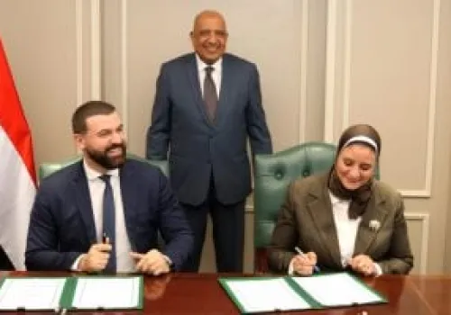 توقيع مذكرة تفاهم بين الكهرباء وهيكا داتا لدراسة إنشاء مركز بيانات جديد في مصر