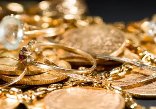 سعر الذهب في مصر: هل يستمر الانخفاض أم يشهد انتعاشة جديدة؟