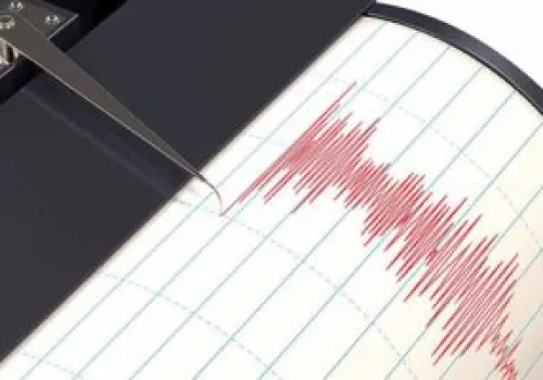 زلزال قوي يضرب شمال شرق اليابان: إصابة أربعة أشخاص وتعطل حركة القطارات الفائقة السرعة