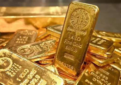أسعار الذهب تتعرض لتراجع حاد: خبراء يؤكدون أن التصحيح الحالي ليس نهاية الاتجاه الصعودي