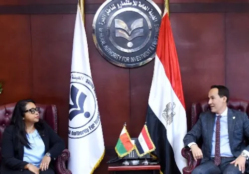 مصر ومدغشقر تتعاونان لتعزيز الاستثمار: هيئة الاستثمار تستضيف وفدًا رفيع المستوى