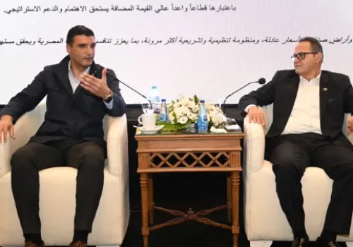 وزير الصناعة يعلن عن حملة لسحب الأراضي غير المستغلة لدعم المستثمرين وتعزيز بيئة الأعمال في الإسكندرية