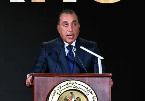 رئيس الوزراء: الخارجية المصرية رمزٌ عريق للدبلوماسية الوطنية ومصدر فخر للأجيال المتعاقبة