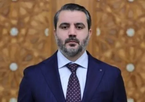وزير الخارجية السوري ينقل رسالة من الرئيس الشرع خلال لقائه برئيس الإمارات في أبوظبي