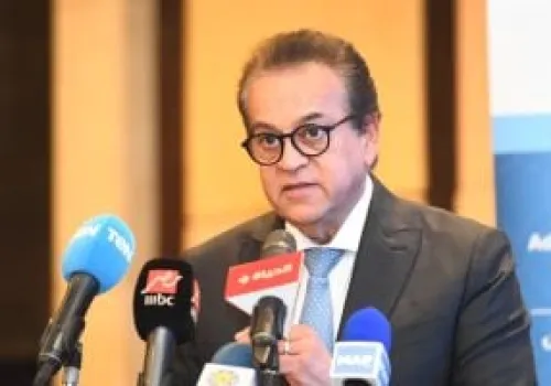 وزير الصحة المصري يلتقي بممثلة اليونيسيف لبحث تعزيز التعاون في مجالات صحة الطفل