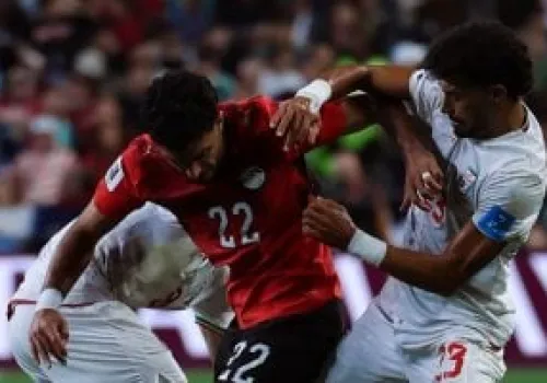 لحظة دراماتيكية: تقنية الفار تلغي هدفاً لإيران في مواجهة مصر بكأس العالم 2026