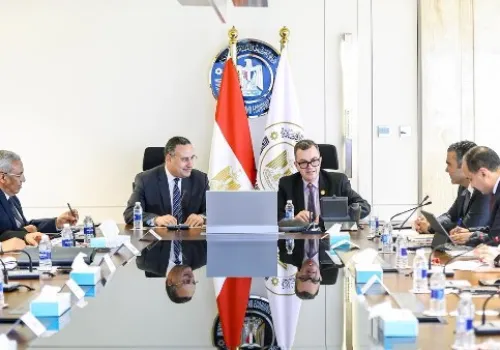 اجتماع وزيري التخطيط والتعليم العالي: استراتيجيات جديدة لتمويل الأبحاث وتحويلها لمشروعات إنتاجية