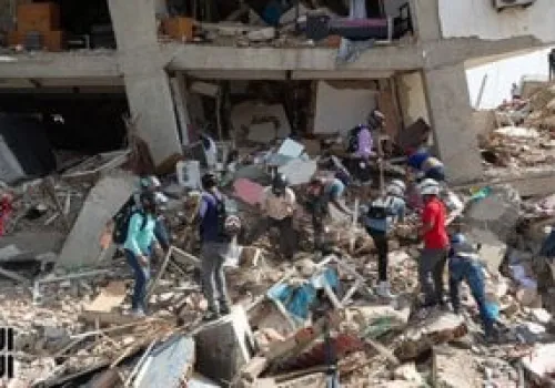 فريق إنقاذ تشيكي ينطلق إلى فنزويلا لمواجهة آثار الزلزالين المدمرين