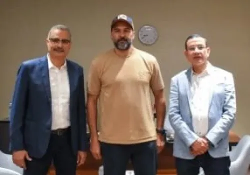 حسين زكي يتولى قيادة فريق كرة اليد بالبنك الأهلي لتعزيز الطموحات الرياضية للنادي