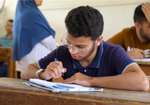 انطلاق امتحانات الثانوية الأزهرية 2026: الطلاب يتوجهون لاختبار الجغرافيا وسط استعدادات مكثفة