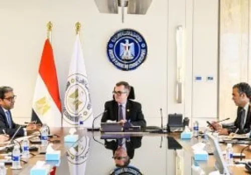 وزير التخطيط المصري يبحث مع نائب رئيس أفريكسيم بنك سبل دعم الشركات الناشئة وتعزيز التعاون الإقليمي