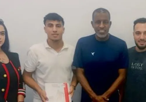 السكة الحديد يعزز صفوفه بالتعاقد مع لاعب النصر الإماراتي زين أحمد استعدادًا للموسم الجديد