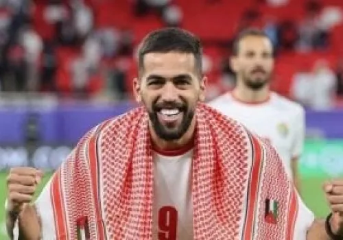 الأهلي يخطو نحو تعزيز هجومه بصفقة محتملة مع السيلية القطري للتعاقد مع المهاجم الأردني علي علوان