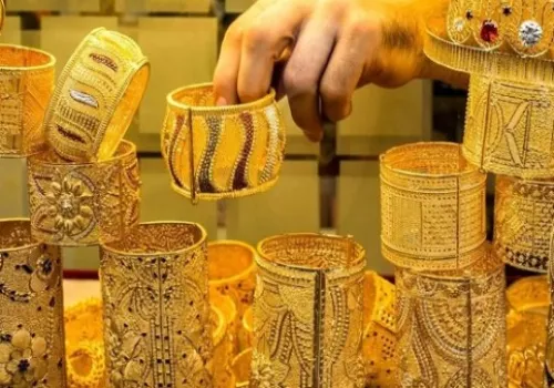 تراجع ملحوظ في أسعار الذهب بالإمارات اليوم الأحد: تفاصيل الأسعار والمستجدات العالمية