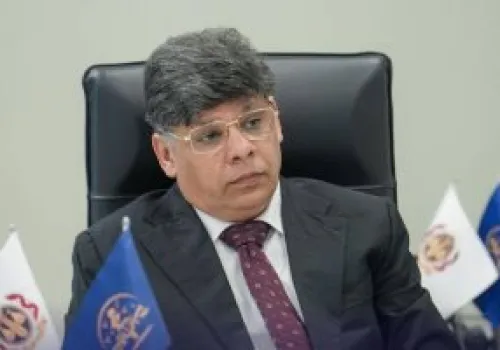 اعتقال مسؤولين بارزين في قطاع النفط الليبي بتهم فساد وتهريب وقود
