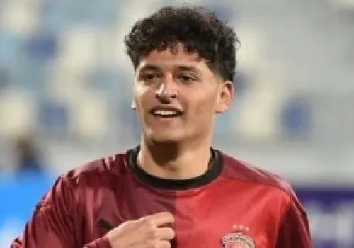 الأهلي يدرس رحيل أحد الثنائي الشاب عبد الله أو معوض في الصيف بسبب تكدس الجناح