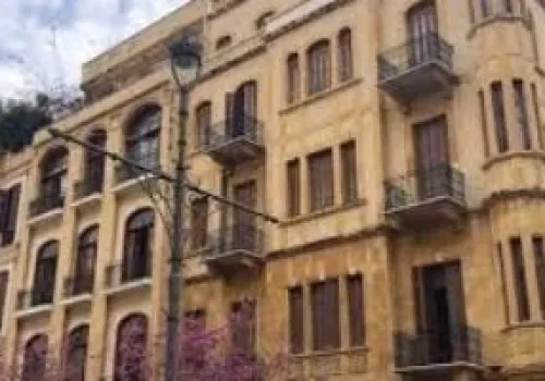إعفاء الأحزاب والنقابات المهنية من الضريبة العقارية لتعزيز دورها في المجتمع