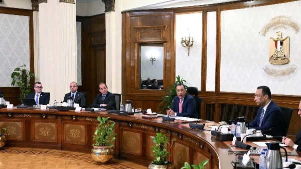 رئيس الوزراء المصري يعزز جهود التحول الرقمي لحماية المال العام وتطوير كفاءة المؤسسات الحكومية