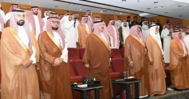 أمير عسير يكرم المبدعين في حفل احتفائي يعزز ثقافة الوفاء والانتماء للمجتمع
