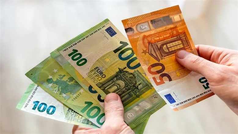 استقرار سعر اليورو مقابل الجنيه المصري في البنوك اليوم الأحد 19 يوليو 2026