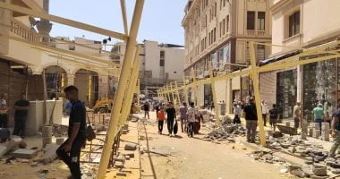 مشروع جديد في العتبة: كيف تعيد القاهرة تنظيم 15 ألف بائع جائل بأسواق حضارية بديلة؟