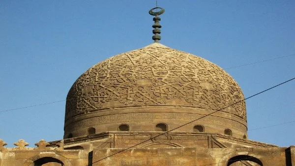 افتتاح قبة ضريح السلطان قايتباي: وزير السياحة يبرز جهود ترميم الآثار الإسلامية في حي الجمالية