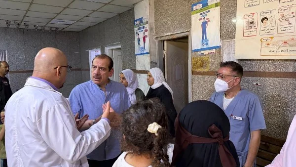 نائب وزير الصحة يتفقد مستشفى حميات حلوان ويكشف عن مخالفات إدارية تستدعي التحقيق الفوري