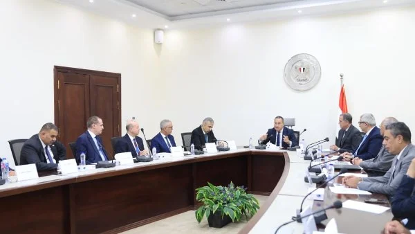 اجتماع رفيع المستوى برئاسة وزير التعليم العالي لتطوير المعاهد الخاصة وتحسين جودة التعليم