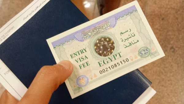 تيسير دخول السائحين إلى مصر: خطوة نحو انتعاش القطاع السياحي وزيادة الحركة الوافدة