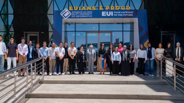 جامعة مصر للمعلوماتية تعلن عن 24 منحة دراسية في جامعات دولية مرموقة لتعزيز التعليم العالمي