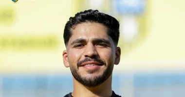 المقاولون العرب يتعاقد مع محمد صندوقة قائد المنتخب الفلسطيني لتعزيز صفوفه في الموسم الجديد