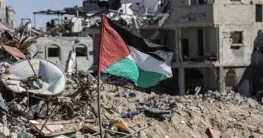 استشهاد فلسطينيين وإصابة 16 آخرين في قصف إسرائيلي لمستشفى في شمال غزة