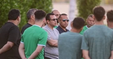 رئيس نادي الاتحاد السكندري يلتقي بلاعبي الفريق في معسكر برج العرب لتعزيز الاستعدادات للموسم الجديد