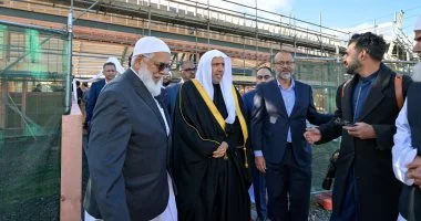 أمين رابطة العالم الإسلامي يزور موقع إنشاء المركز الإسلامي في أوكلاند بنيوزيلندا