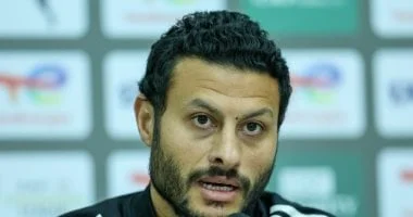 محمد الشناوي: من تألق الأهلي إلى قمة أفريقيا.. ذكرى تتويجه بجائزة أفضل لاعب في القارة