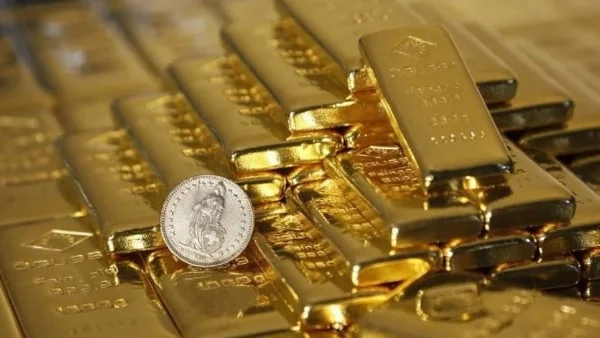 ارتفاع أسعار الذهب مع ترقب جهود دبلوماسية بين واشنطن وطهران وتأثيرها على الأسواق العالمية