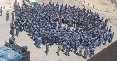 الجيش اللبناني يبدأ عملية انتشار لتعزيز الأمن في بلدة زوطر الغربية جنوبي البلاد