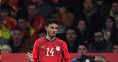 الأهلي يستبعد فكرة استعادة حمدي فتحي ويركز على دعم خط الوسط بوجوه شابة جديدة