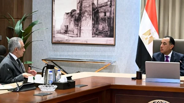 رئيس الوزراء يتابع تطوير خدمات الشهر العقاري والتوثيق لتعزيز جودة الخدمات الحكومية